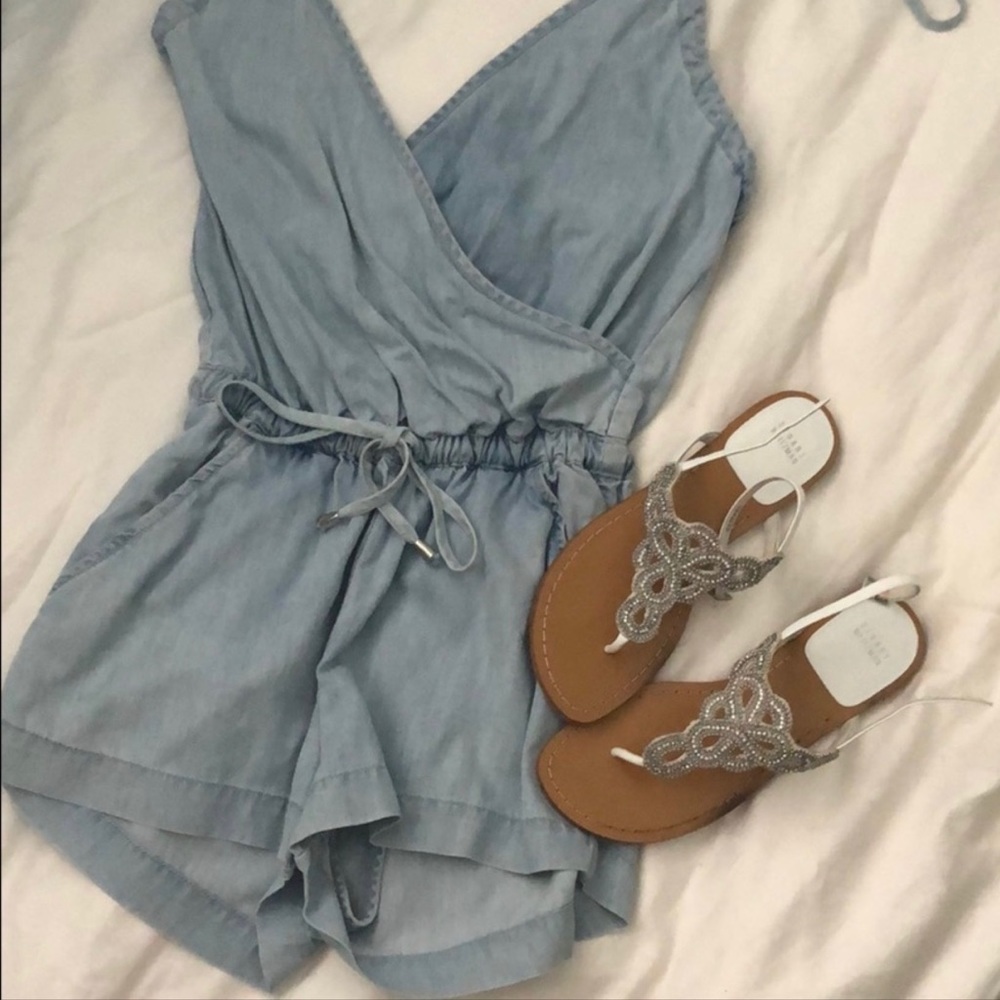 NWOT halter tie denim romper